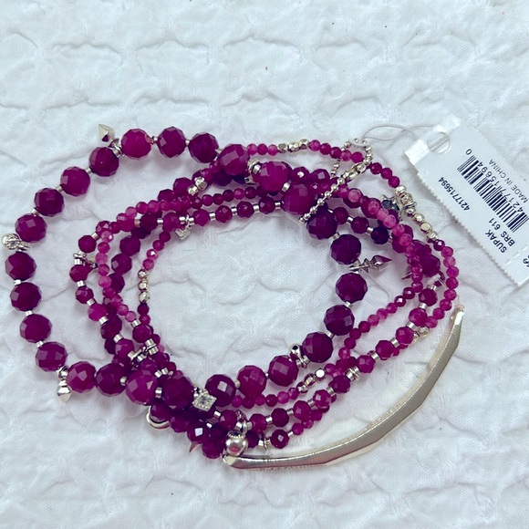 Kendra Scott Jewelry - Kendra Scott Supak 5 strand stretch Beaded Bracelet
Burgundy/Maroon/Crimson